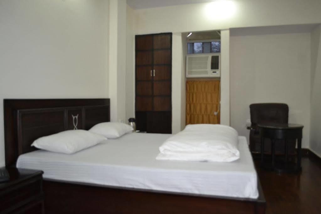 Hotel Shimla Heritage Delhi  Exterior photo